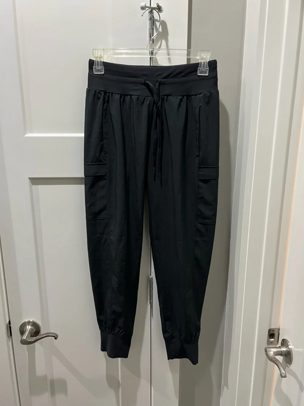 CALIA by Carrie Underwood Black Cargo Jogger Pants - Picture 1 of 4